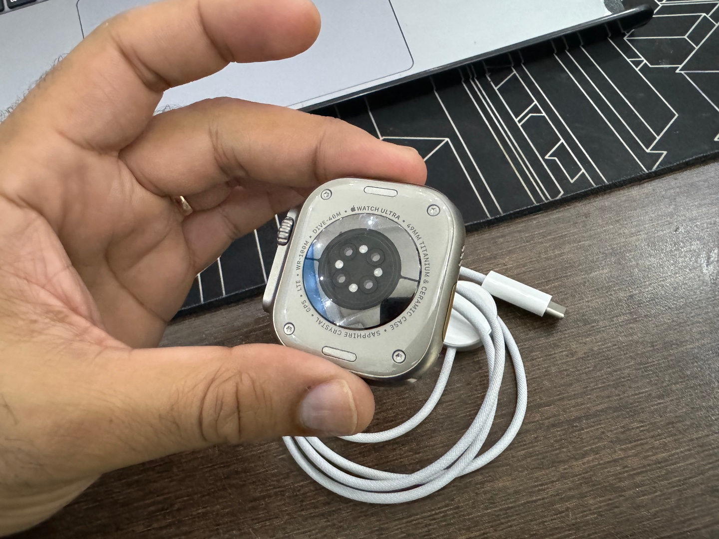 accesorios para electronica - Apple Watch Ultra 1 49mm Aluminium Como Nuevo Titanium RD$ 32,500 NEG 3