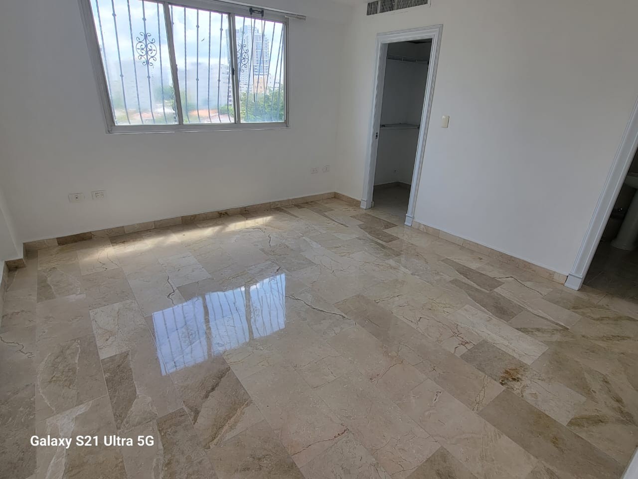 apartamentos - Vendo Apto Piso 6 en Los Cacicazgos, 3 Hab, Vista al Mar, 277 mts², COD: PD207 5