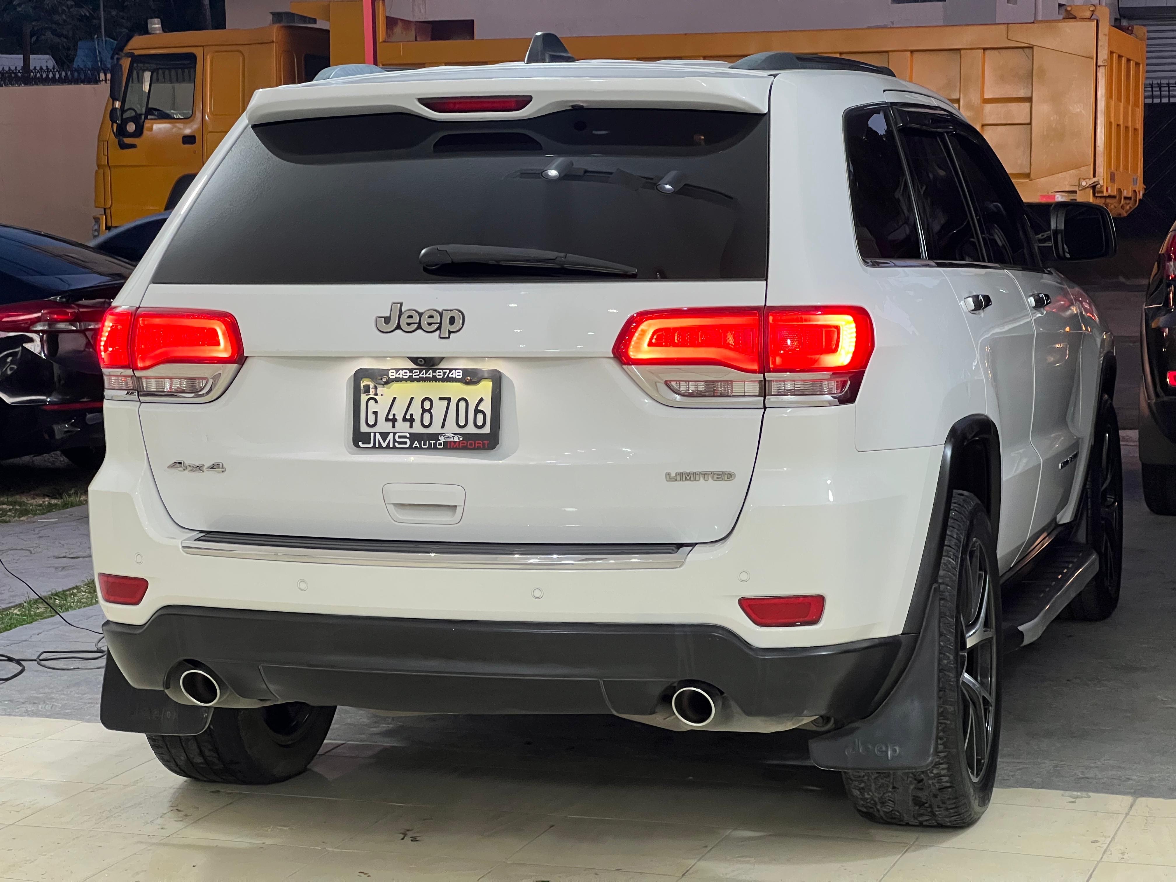 jeepetas y camionetas - JEEP GRAND CHEROKEE LIMITED AÑO 2014 CLEAN CARFAX  7