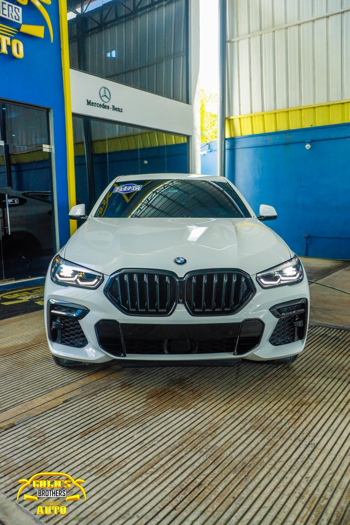 jeepetas y camionetas - BMW X6 XDrive40i M Package 2022 Clean Carfax 1