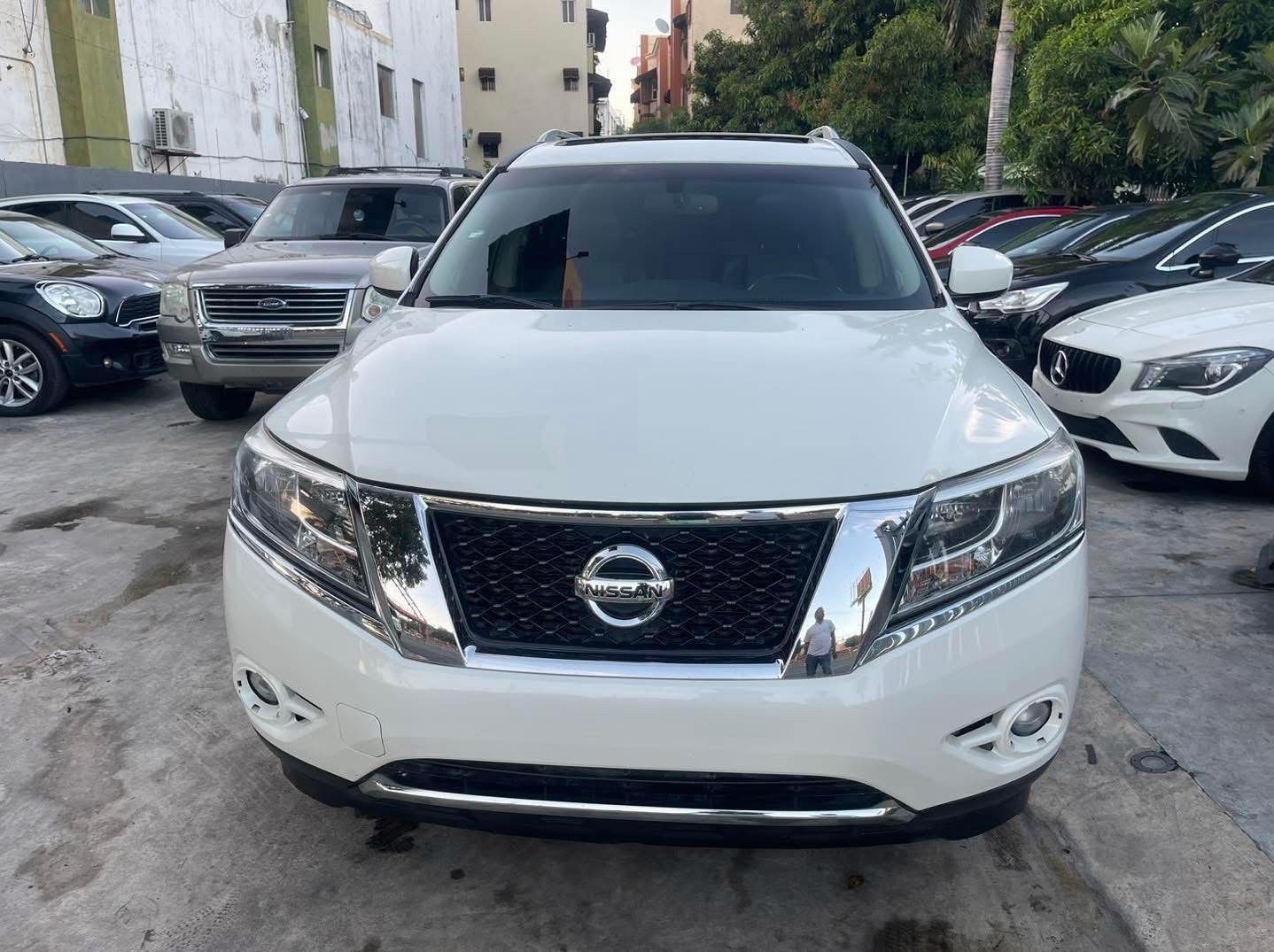 jeepetas y camionetas - NISSAN PATHFINDER 2015 3