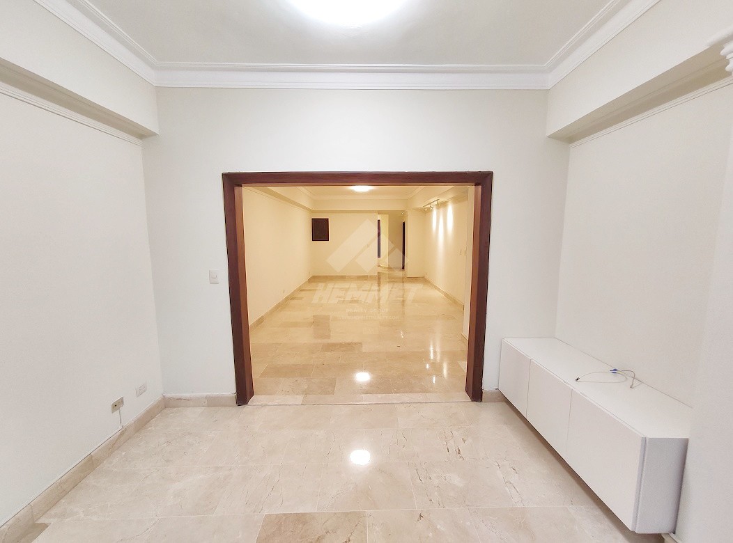 apartamentos - APARTAMENTO 215MTS2 CON ELEVADOR CERROS GURABO SANTIAGO  7