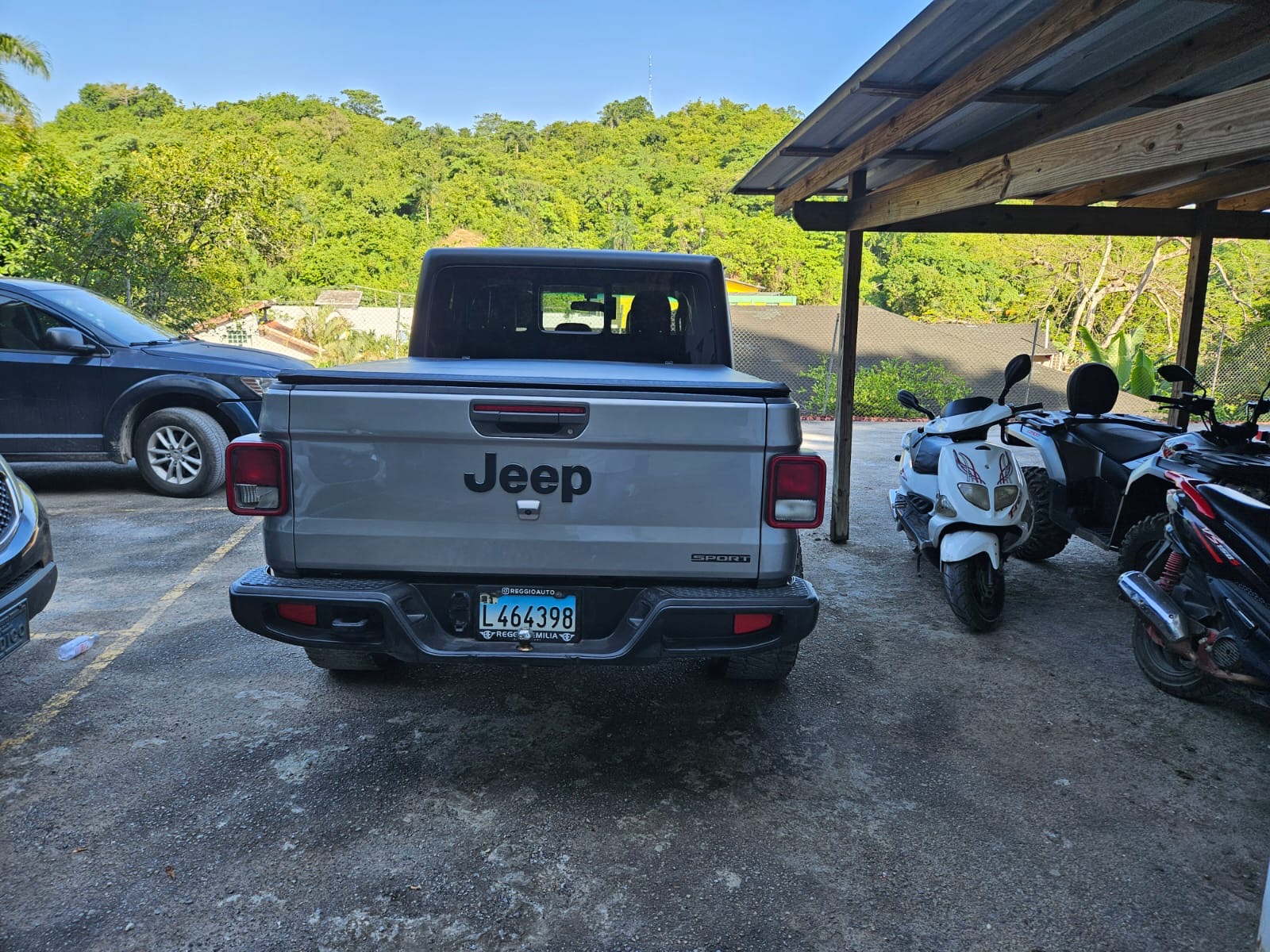 jeepetas y camionetas - Jeep Gladiator Sport 5