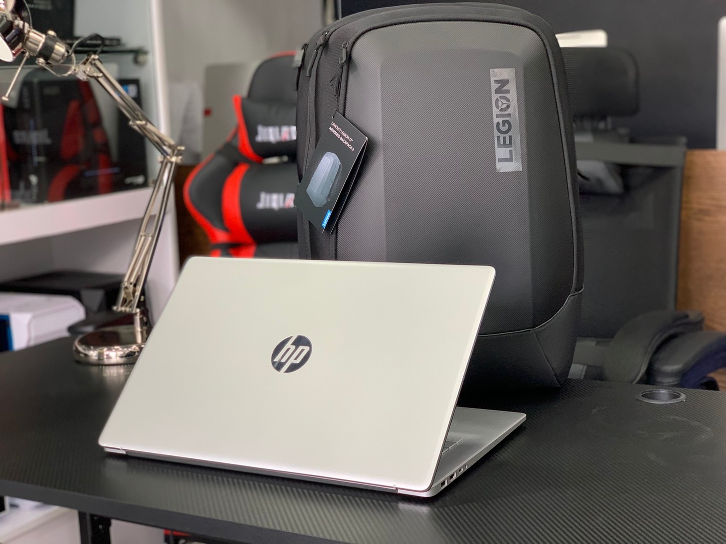 computadoras y laptops - Potente Laptop HP 17 PLG 2022 core i5 12GB  1TB MOCHILA GAMING GRATIS. 