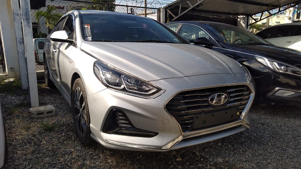 carros - HYUNDAI SONATA NEW RISE 2018 GRISDESDE: RD$735,100.00 1