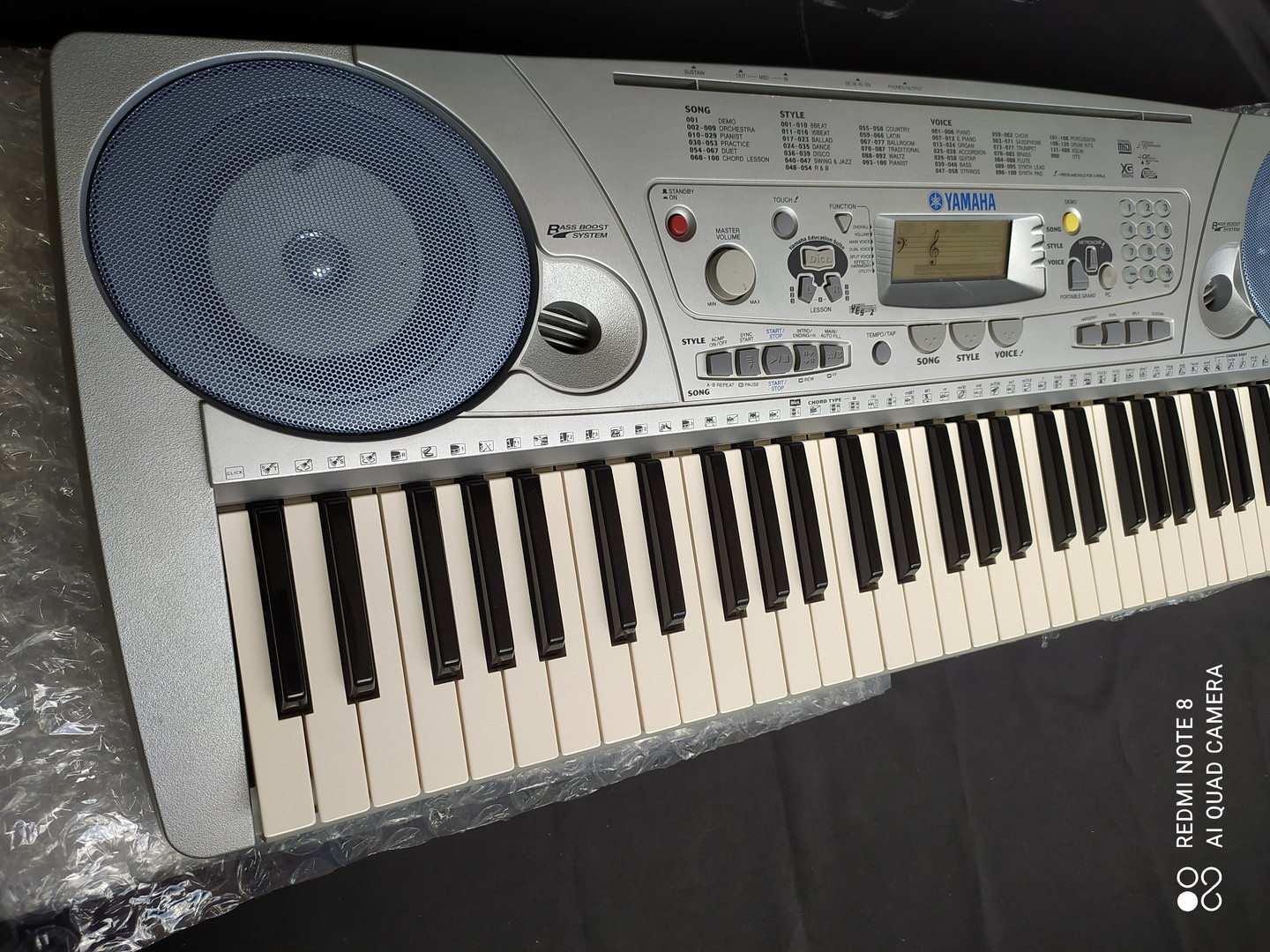 instrumentos musicales - PIANO YAMAHA PSR 275 5 OCTAVAS SENSIBLE. !!! MUY BUEN ESTADO !!!  
           2