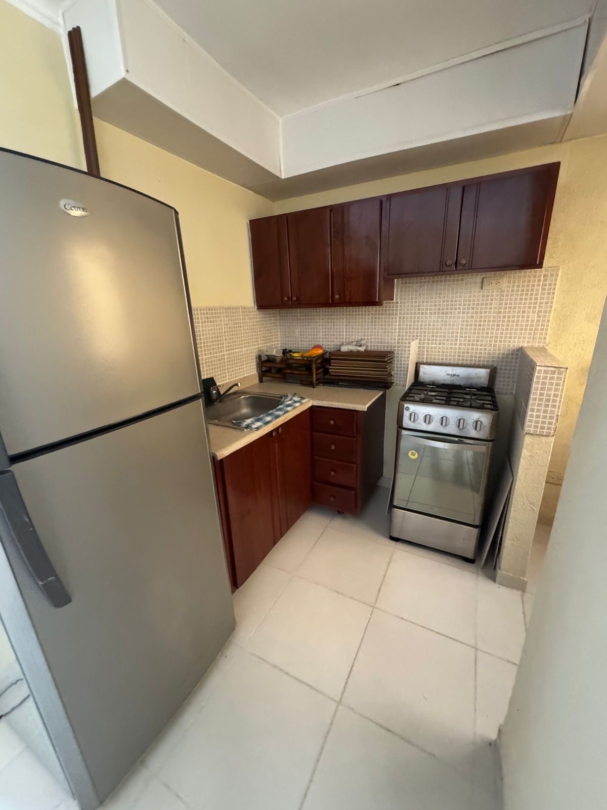 apartamentos - venta de apartamento 2do nivel en la Jacobo MAJLUTA Santo Domingo  5