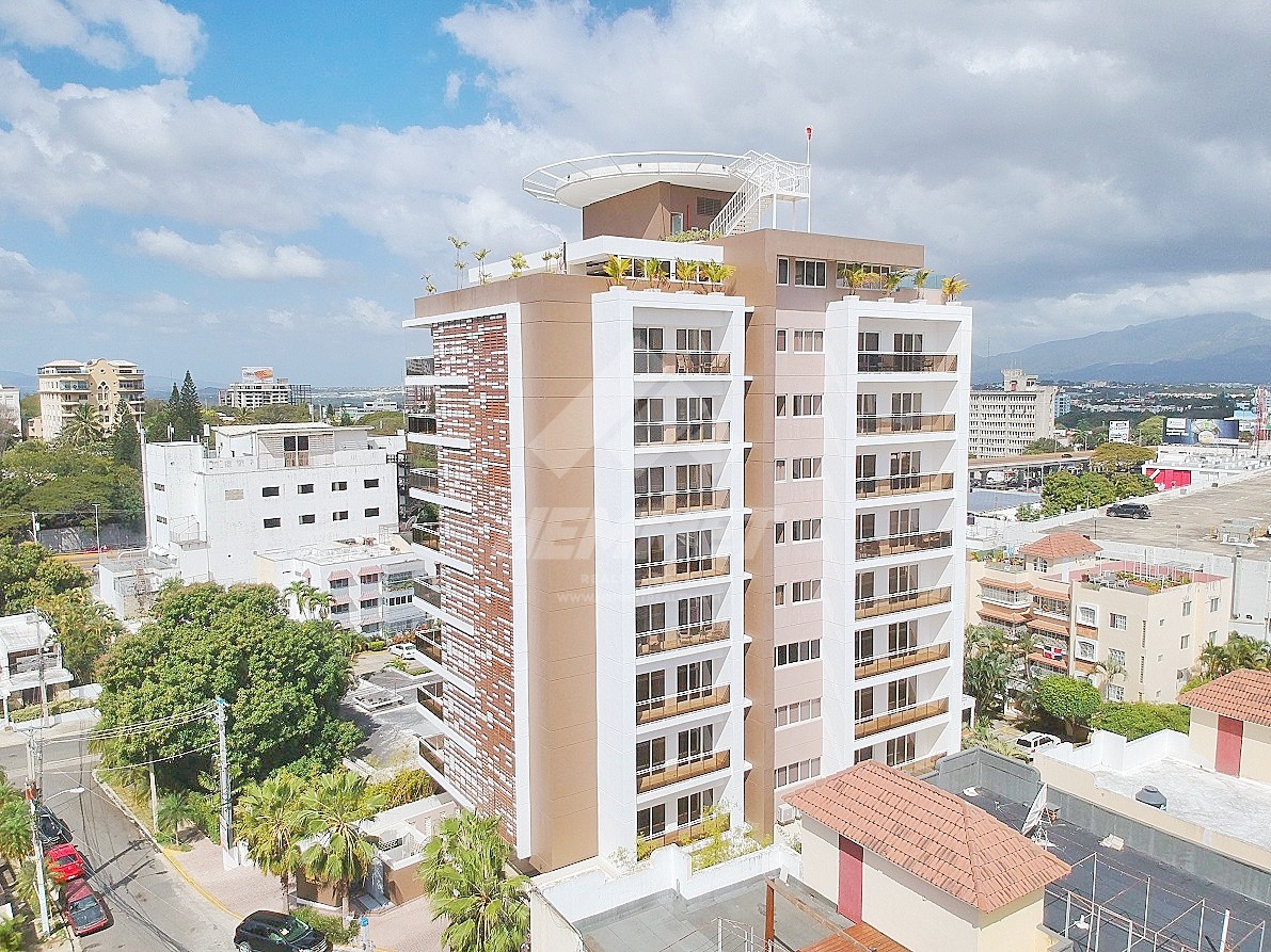 apartamentos - TORRE CON HELIPUERTO Y PISCINA LA ESMERALDA SANTIAGO  5