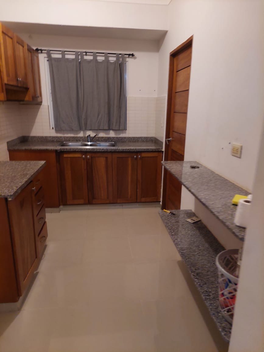 apartamentos - Alquiló en el millón dos hab dos baños dos parqueo 1