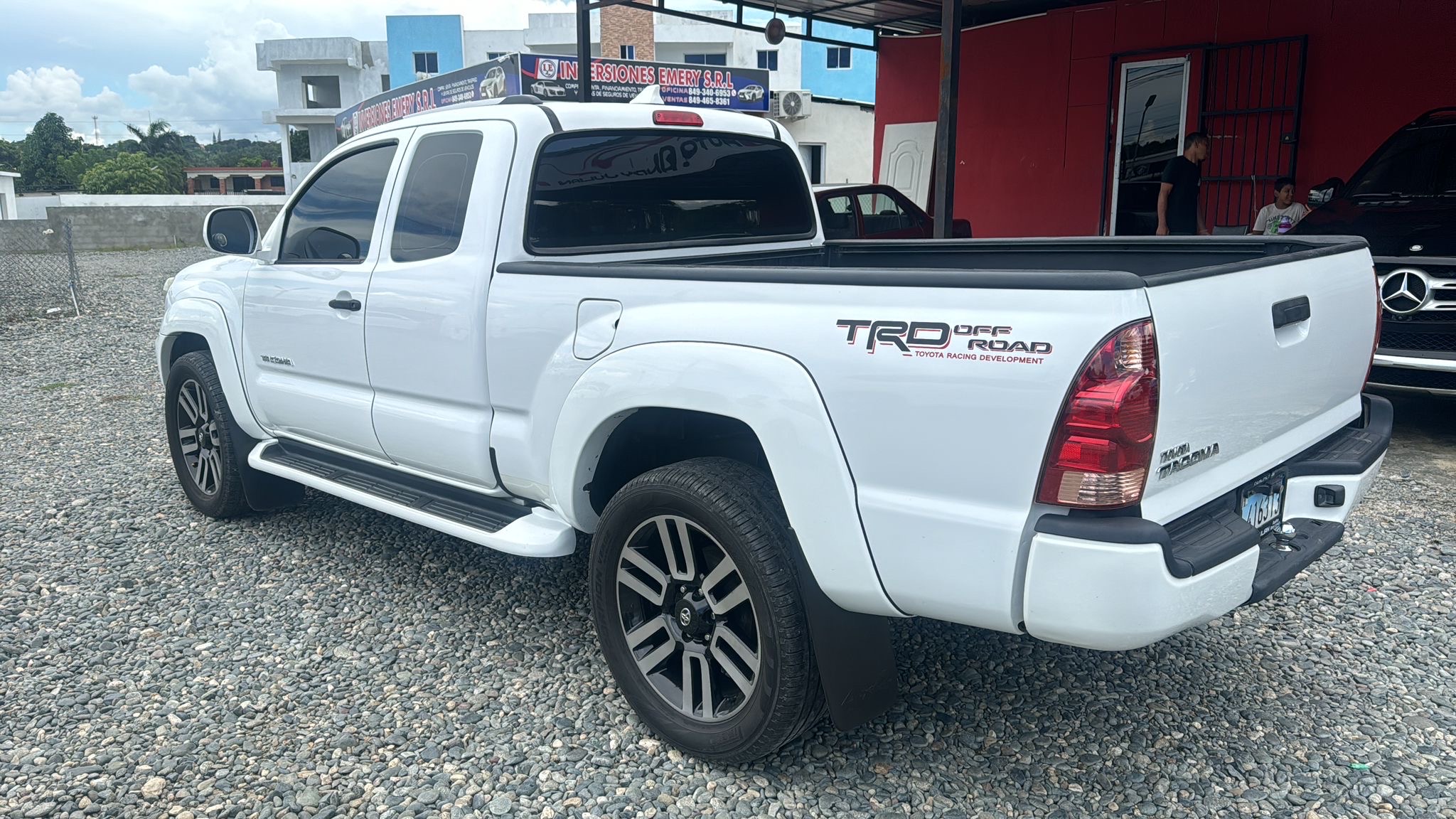 jeepetas y camionetas - Toyota Tacoma Trd off road 2015 4x4 3