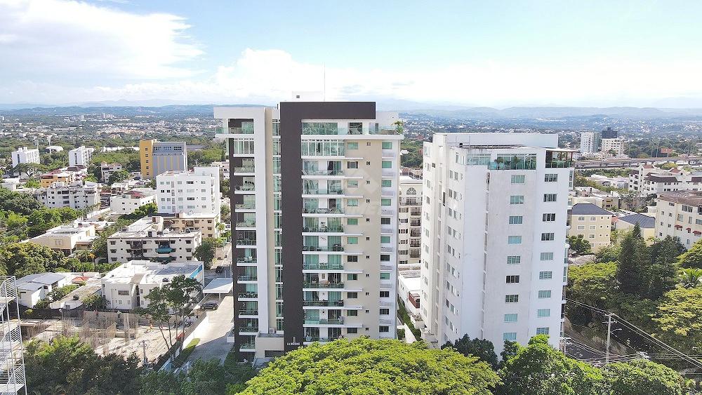 apartamentos - TORRE LINEA BLANCA ASCENSOR Y PISCINA LA ESMERALDA SANTIAGO