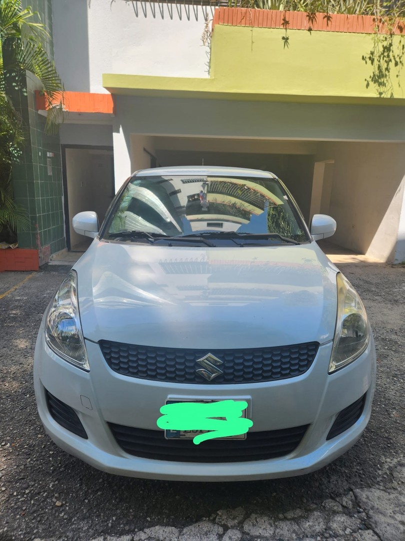 carros - Carro Suzuki Swift 2013 Venta (  Precio Negociable)