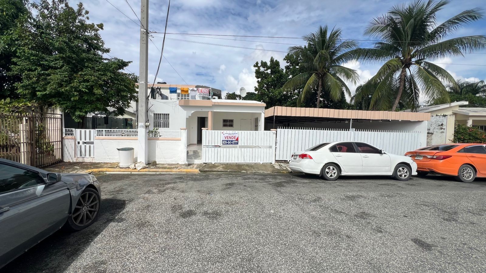 casas - Amplia Casa en Venta Zona Residencial Pinos el paraíso
Santo Domingo Oeste 