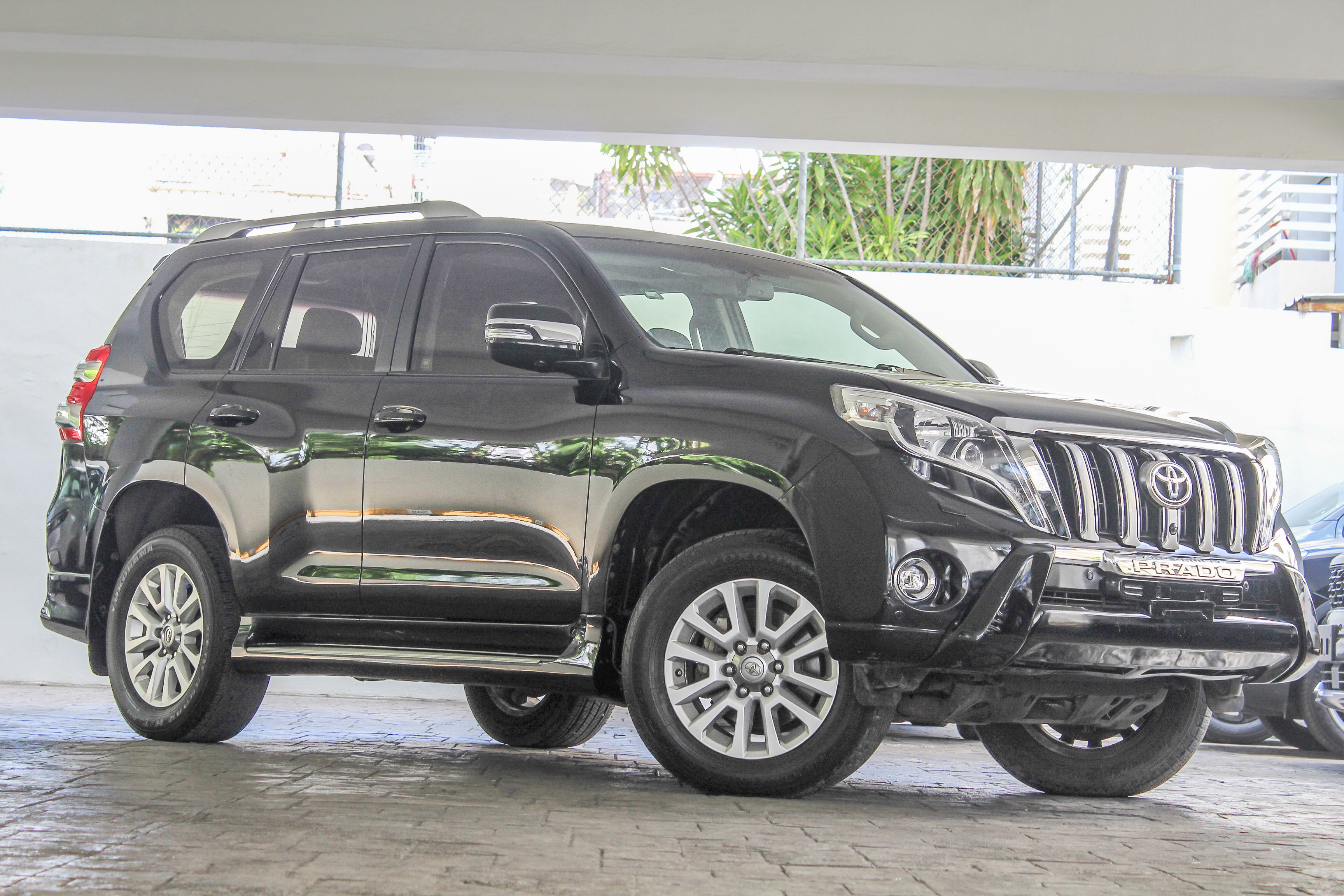 jeepetas y camionetas - Toyota Land Cruiser Prado VXL 2016