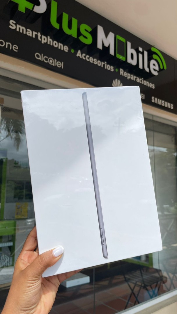 celulares y tabletas - IPad de 9na generacion 64GB -Somos tienda