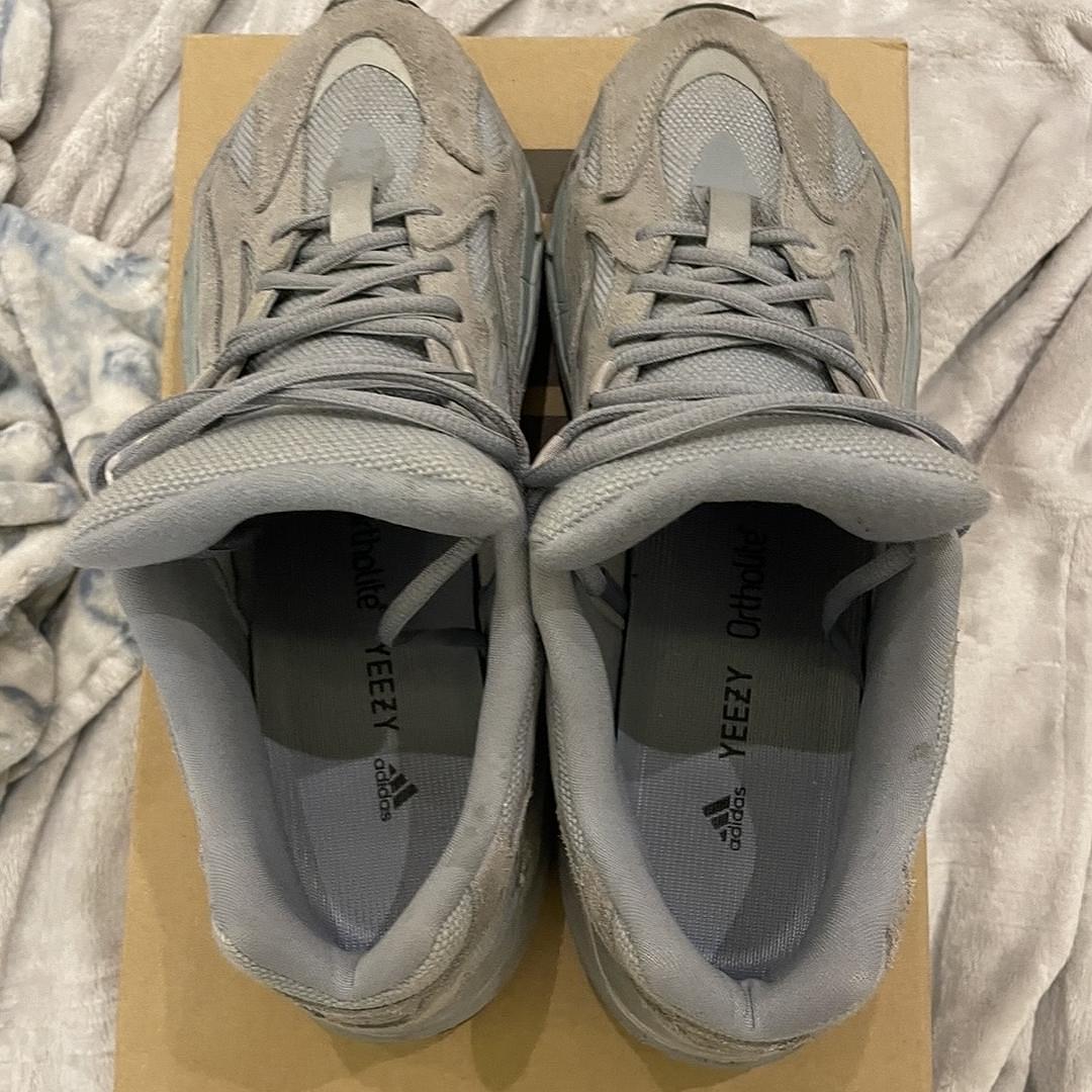 carteras y maletas - Adidas Yeezy 700 size 13