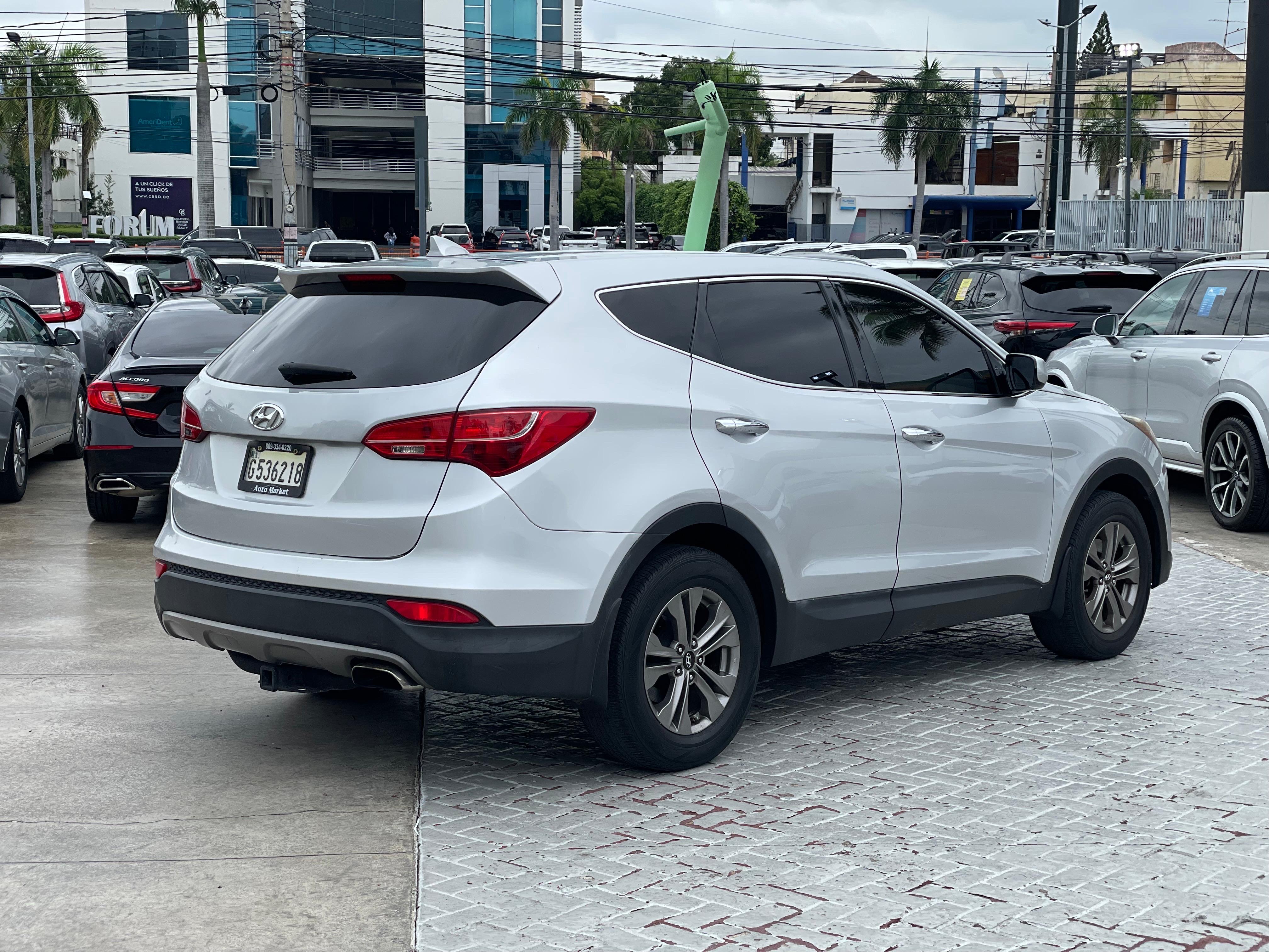 jeepetas y camionetas - Hyundai Santa Fe 2016 4x4 1