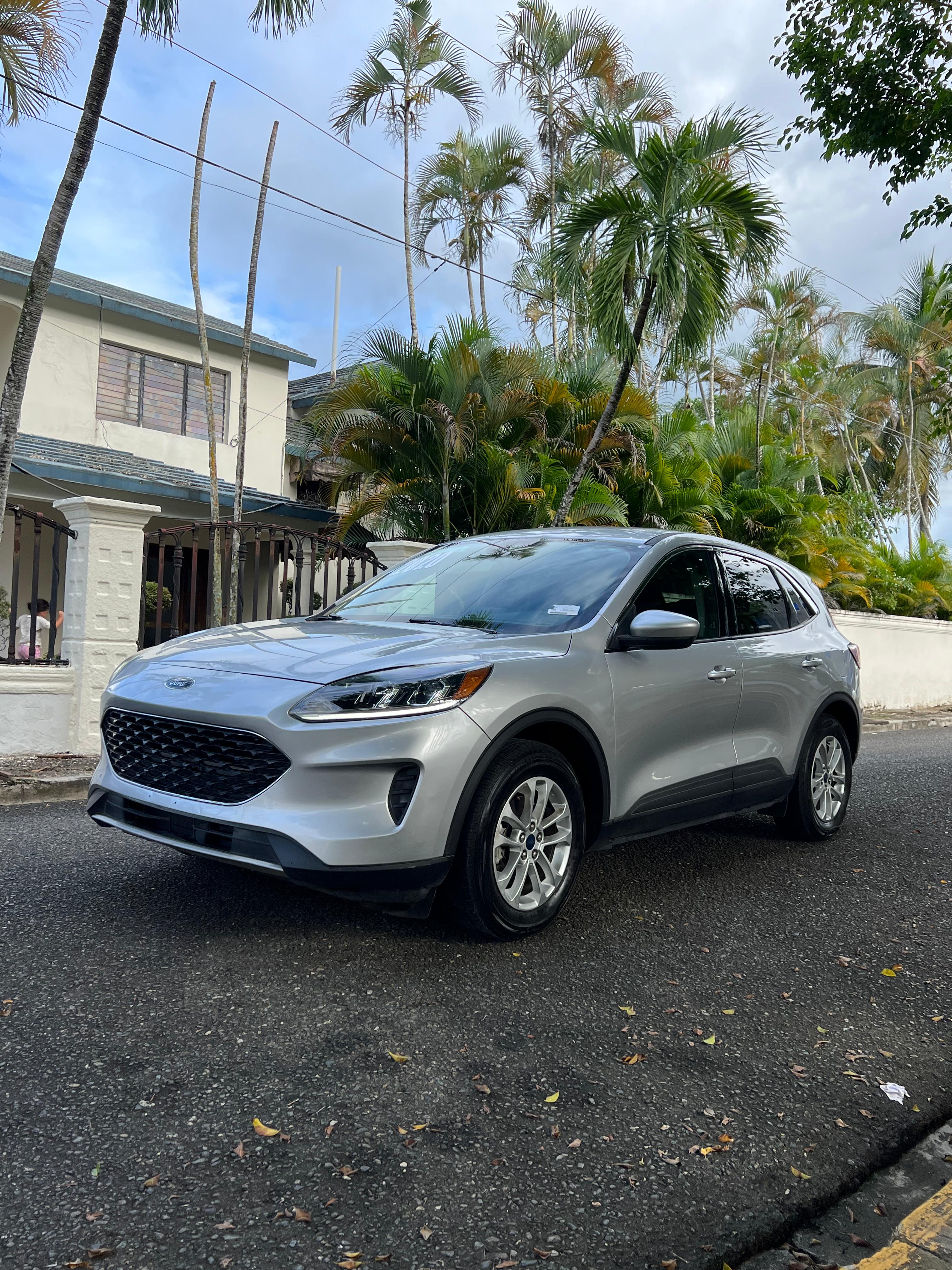 jeepetas y camionetas - Ford escape 2020 7