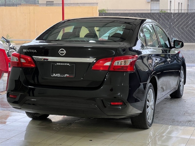 carros - NISSAN SENTRA RECIÉN IMPORTADO AÑO 2018 CLEAN CARFAX 3