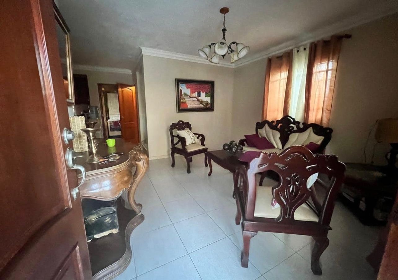 casas - Vendo casa! En la autopista de san Isidro, zona oriental Santo Domingo este 1