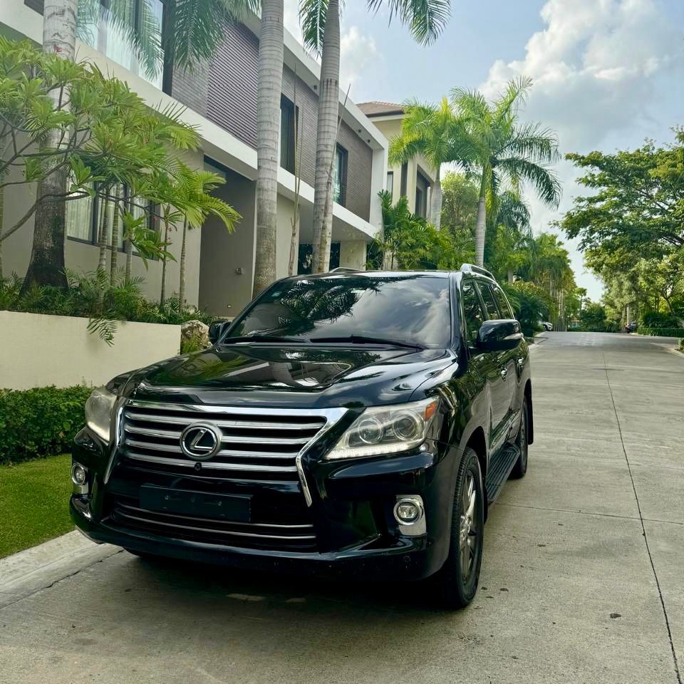 jeepetas y camionetas - lexus lx 570 2015 0