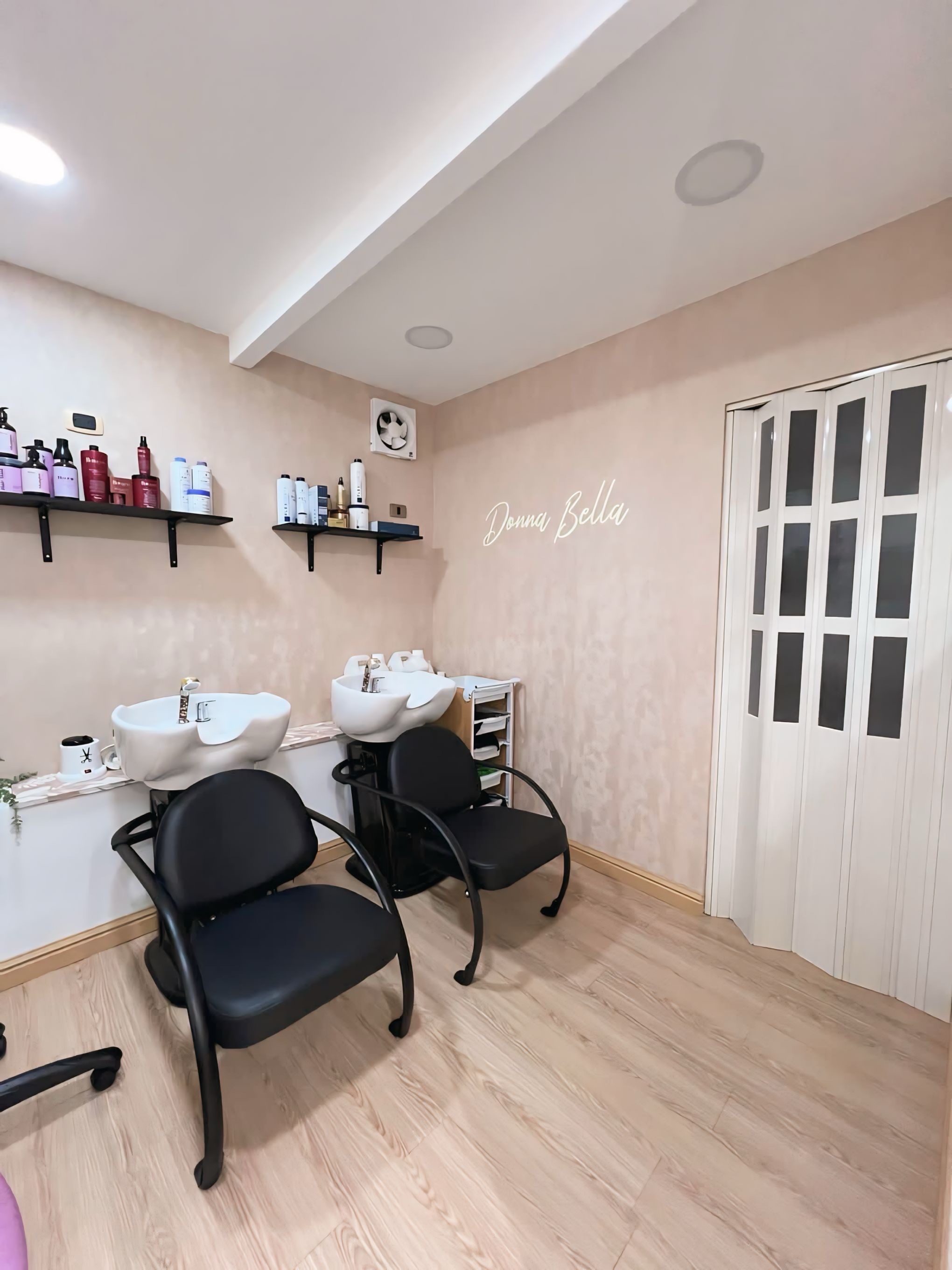 negocios en venta - Salon de belleza, Nailbar en venta 4