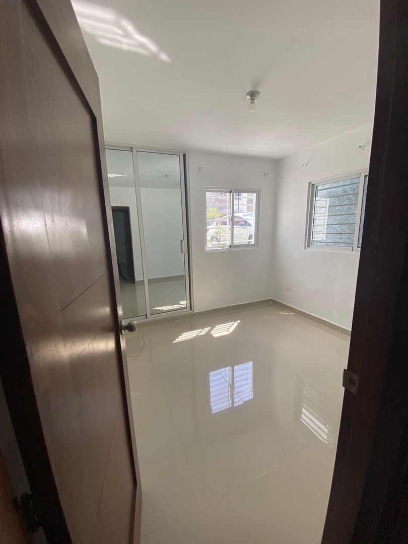 apartamentos - Apartamento en alquiler de 3 habitaciones en Santo Domingo oeste  9