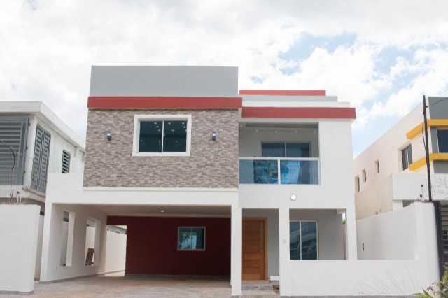 casas - Casa de 2 Niveles y Terraza en Aut. San Isidro, Prado, Santo Domingo Este