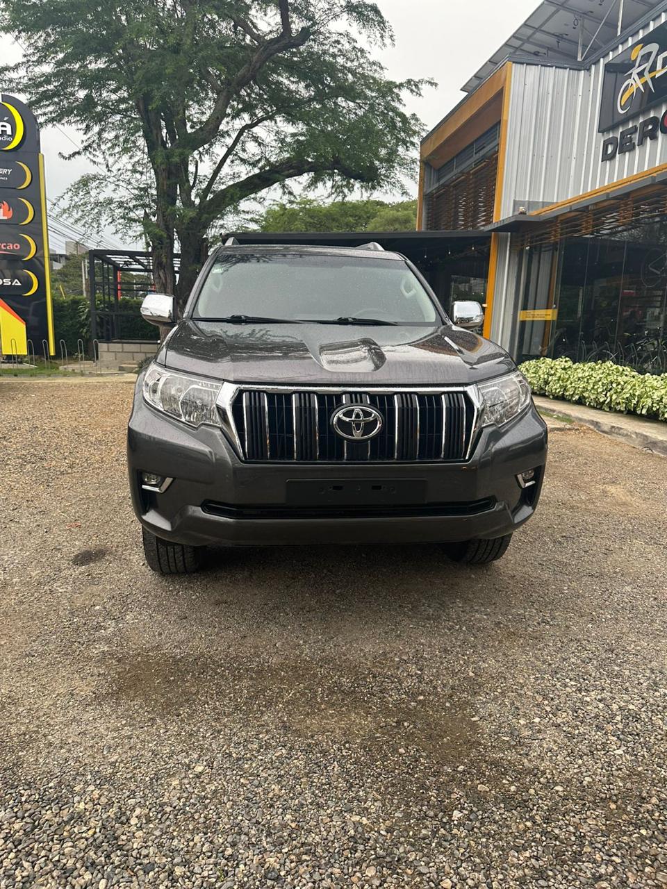 jeepetas y camionetas - Toyota land cruicer prado txl 2019 2