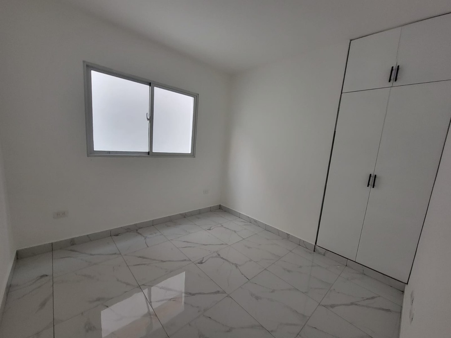 apartamentos - VENDO 1er piso a estrenar en La Agustina, cerca del Nacional Nuevo Código: PD147 8