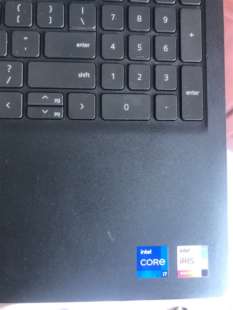 computadoras y laptops - Laptop Dell inspiron 15/ core i7/16GB de ram/1TB SSD