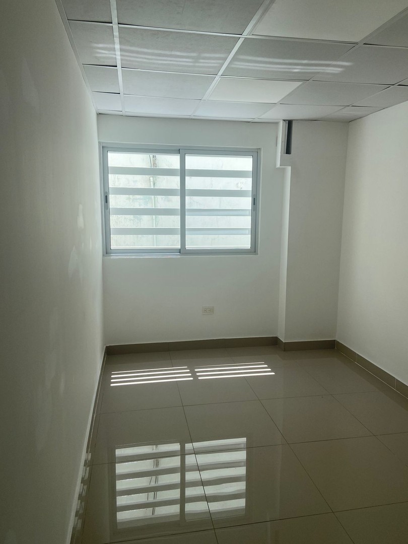 oficinas y locales comerciales - Locales en Alquiler En Gazcue Nuevos desde 42 a 91 metros tenemos primer pisos  6