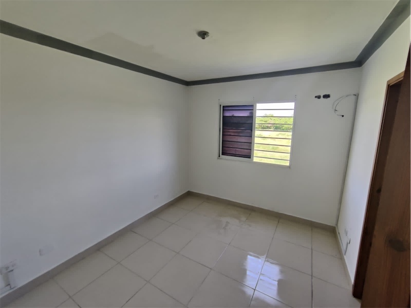 apartamentos - Vendo segundo nivel en palma real 4