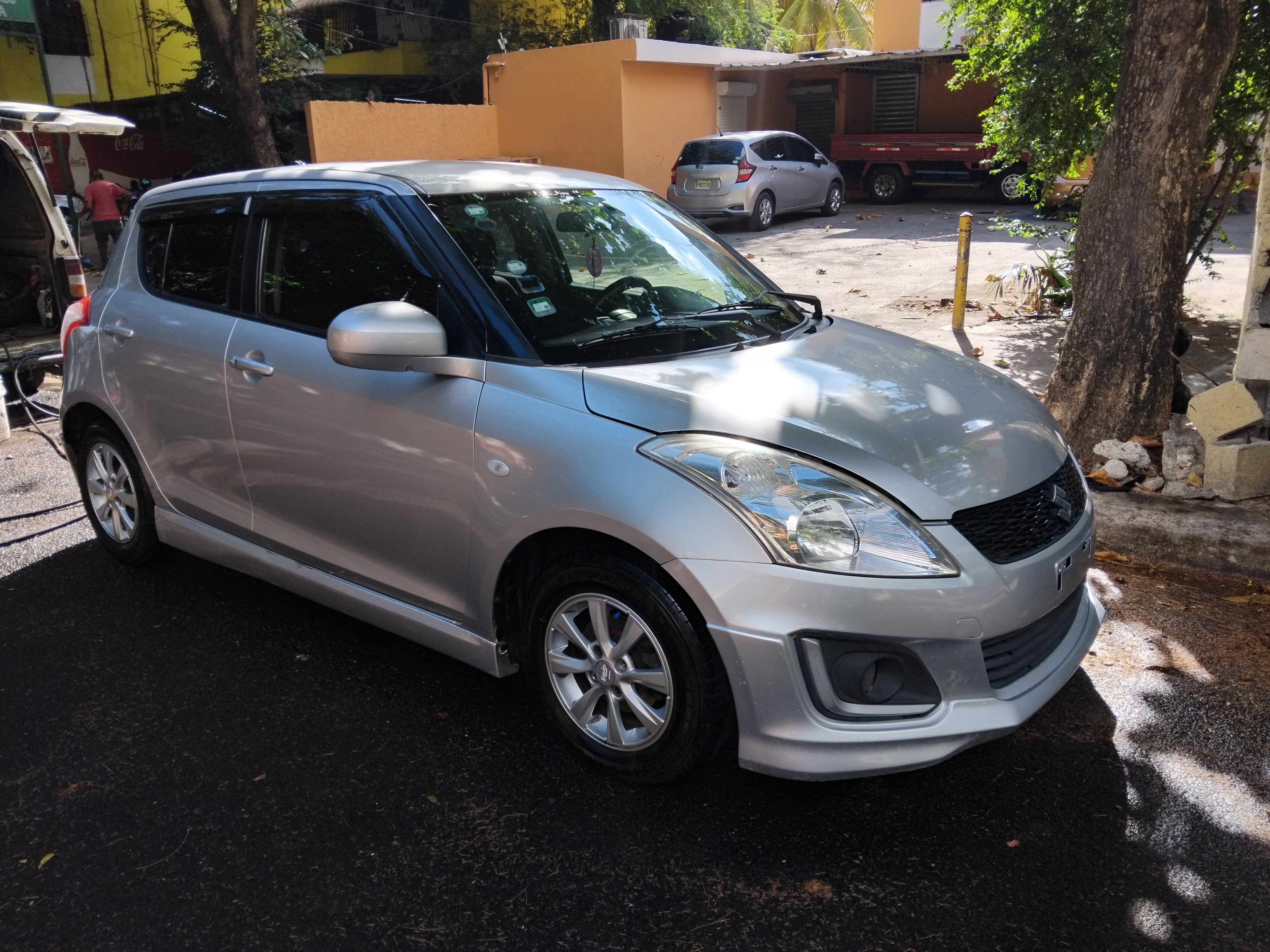 carros - SUZUKI SWIFT 2013 1