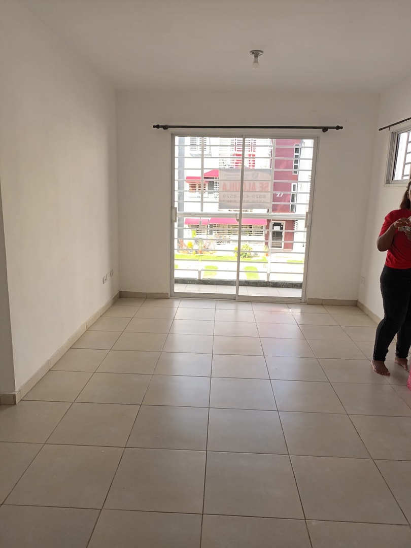 apartamentos - Se alquila apartamento en ciudad Prof. Juan Bosh RD$15.000 4