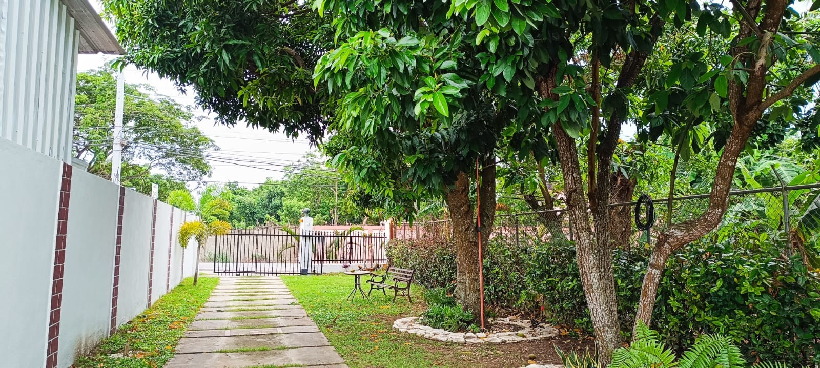 casas - CASA DE VENTA EN LAGUNA PRIETA PUÑAL, SANTIAGO. 8