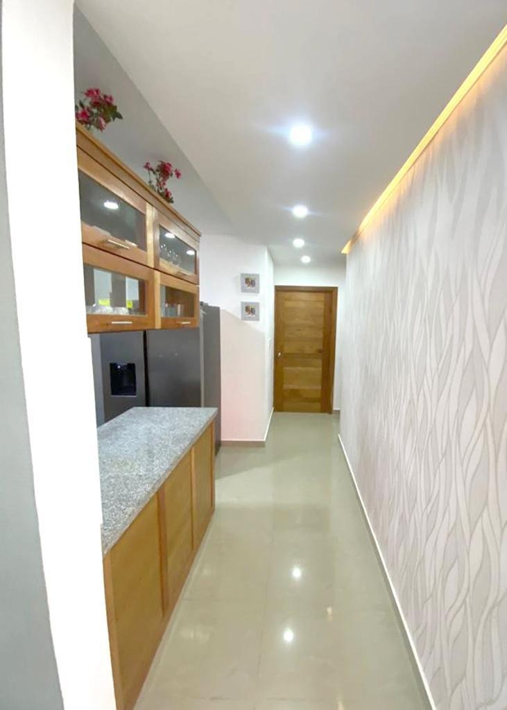 apartamentos - VENDO AMUEBLADO EN ISABELITA 5