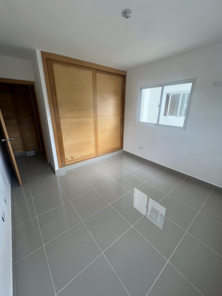 apartamentos - Apartamento en Alquiler en Villa Naco 9