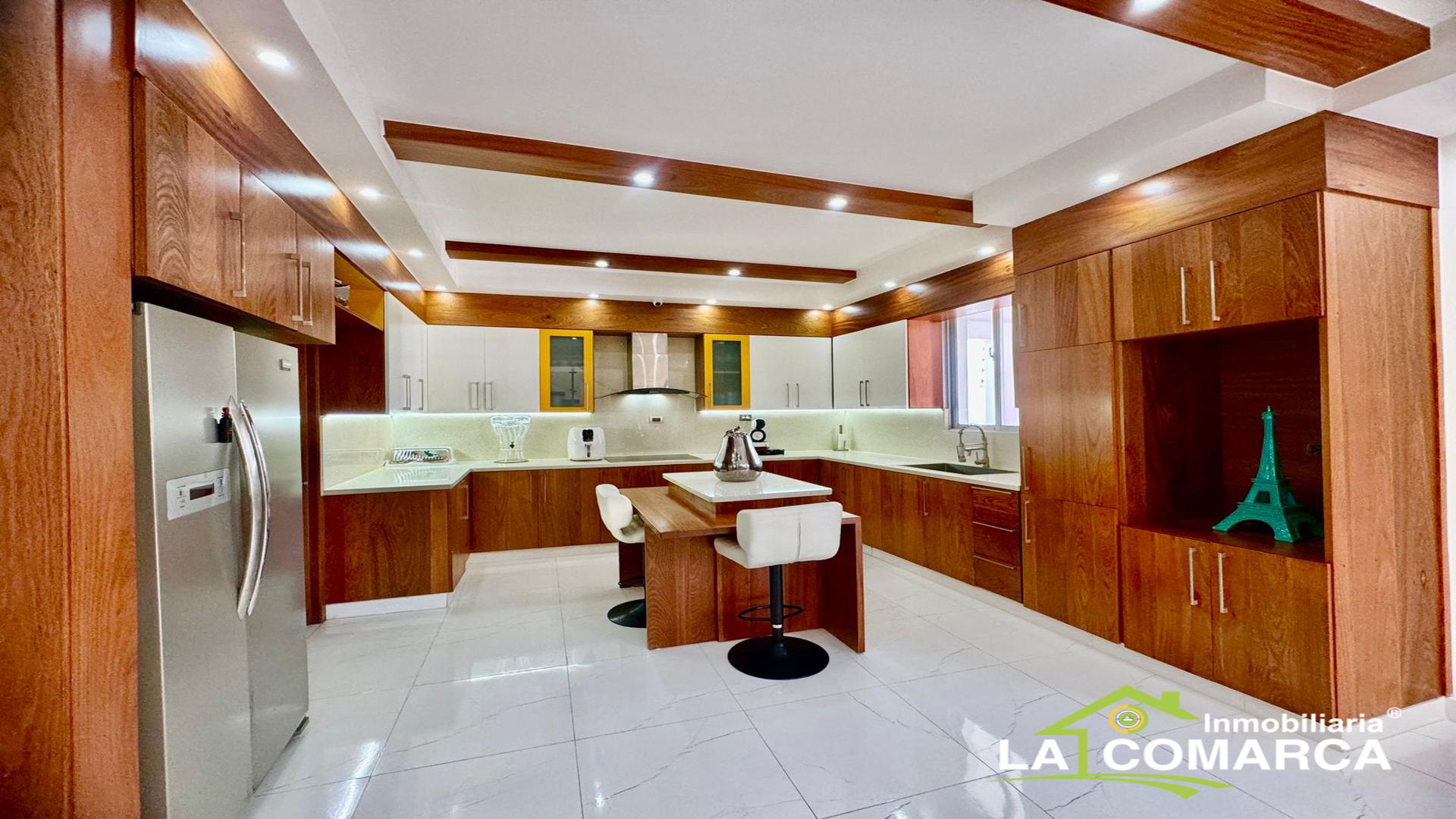 apartamentos - Moderna Casa en Venta en Santiago de Los Caballeros 3