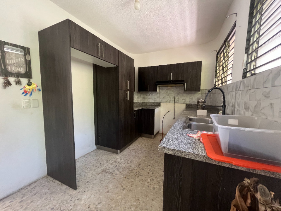 casas - Vendo Casa para Remodelar en Gazcue (Oportunidad) 2