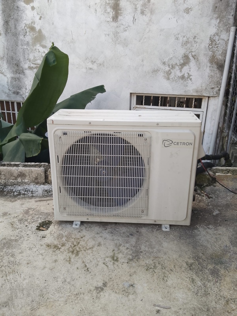 aires acondicionados y abanicos - Aire Acondicionado Cetron Inverter 24000 BTU en oferta