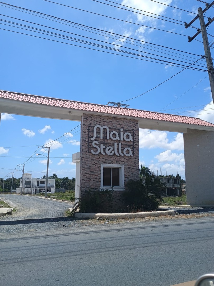 solares y terrenos - gran variedad de solares con titulo y facilidades de  pago en santo domingo 1