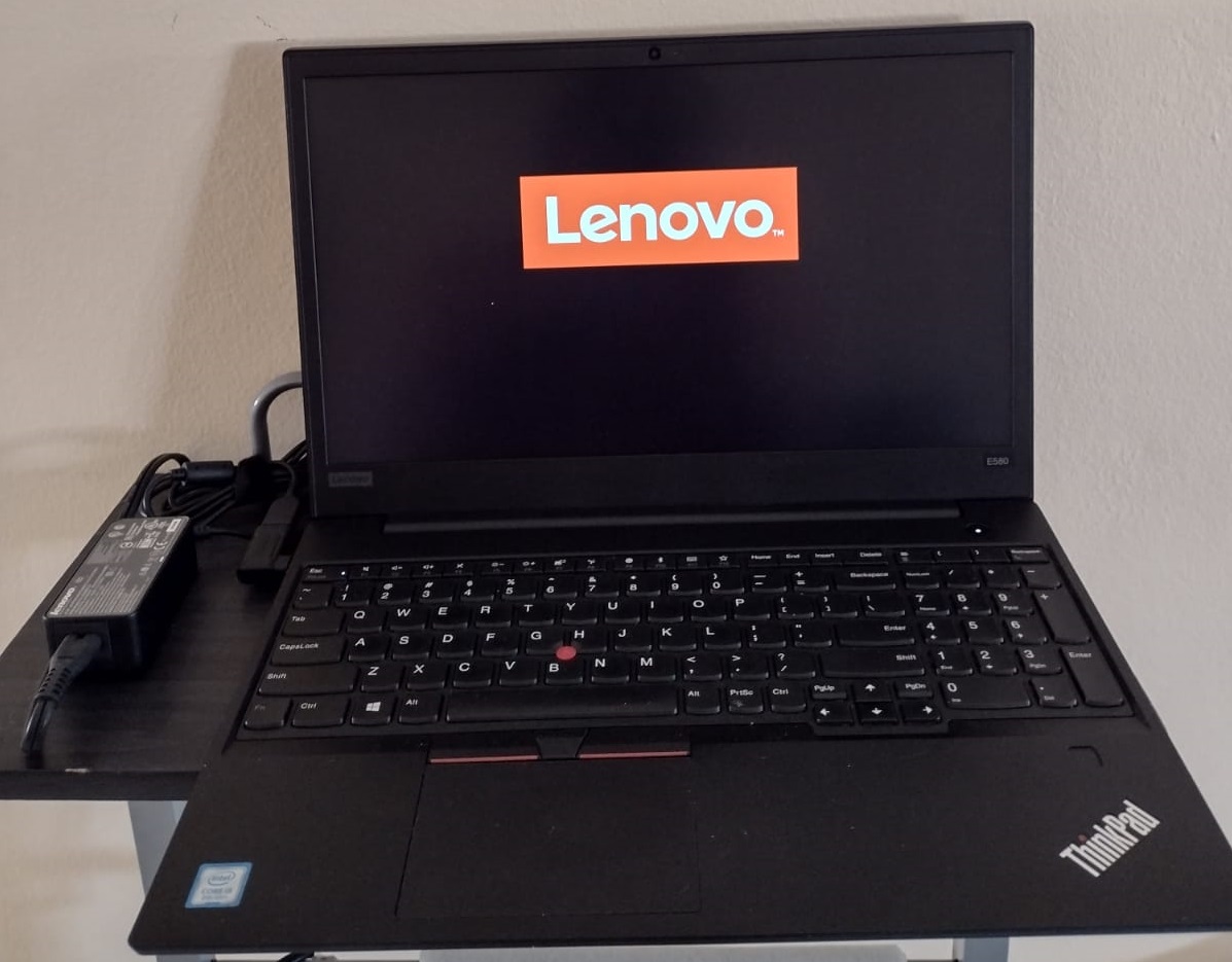 computadoras y laptops - llego EUA. laptop lenovo e580, i5-8250, 8gb, 480gb 3