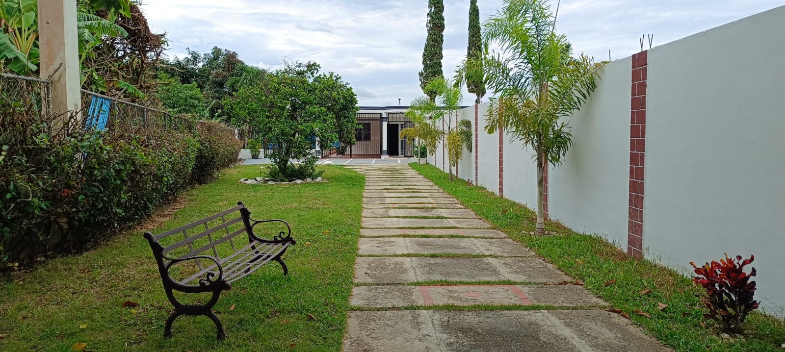 casas - CASA DE VENTA EN LAGUNA PRIETA PUÑAL, SANTIAGO. 9