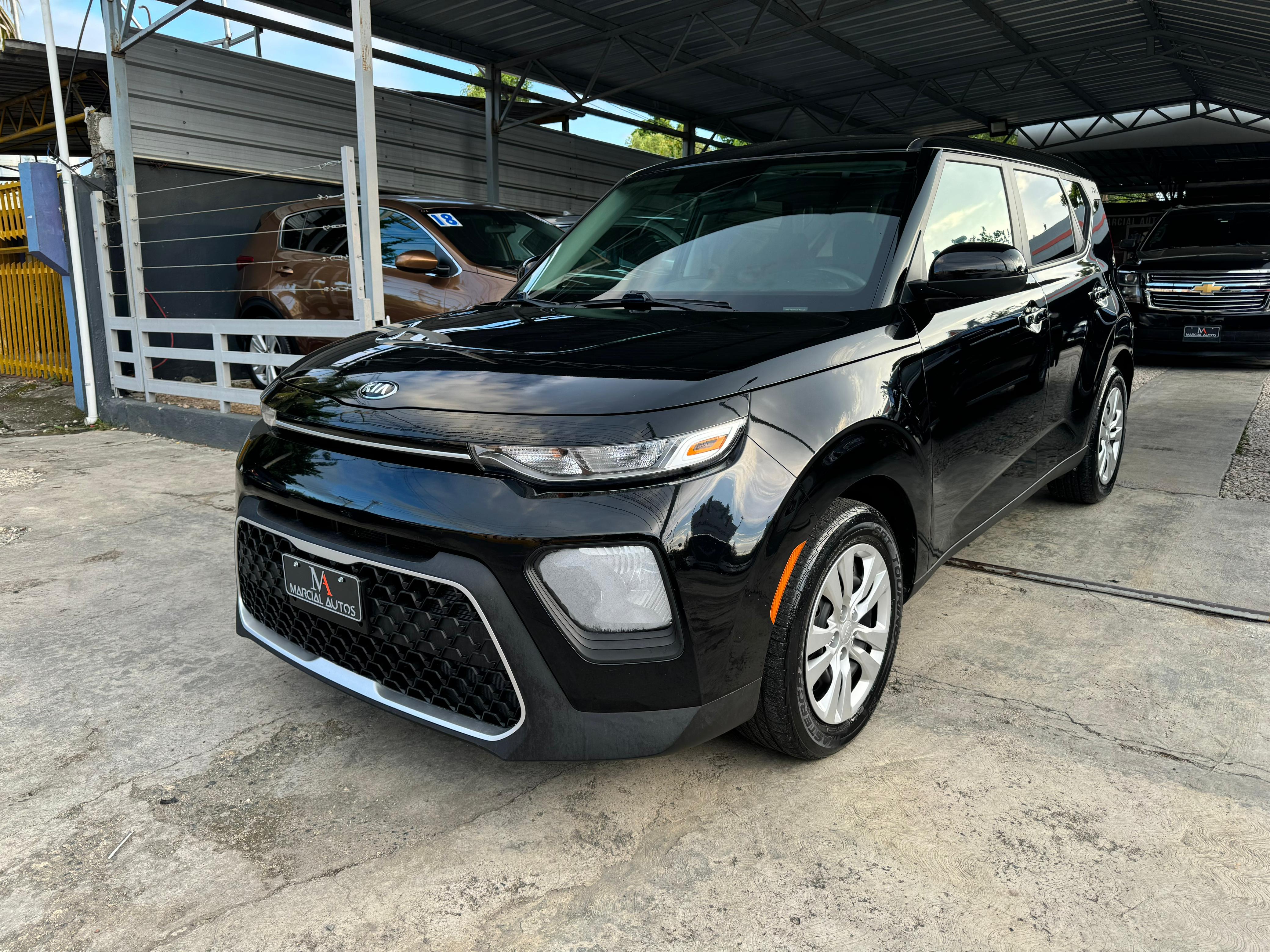 jeepetas y camionetas - Kia soul 2020 excelentes condiciones  2