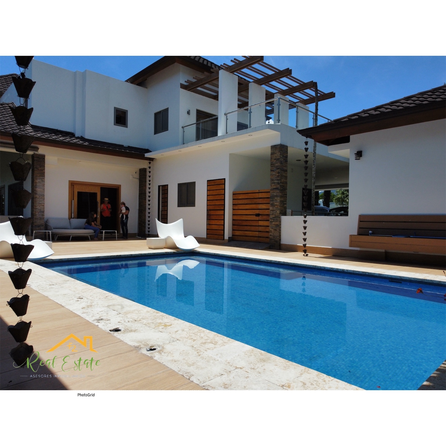 casas - Casa en Residencial Exclusivo Jarabacoa totalmente amueblada de primera calidad
 4