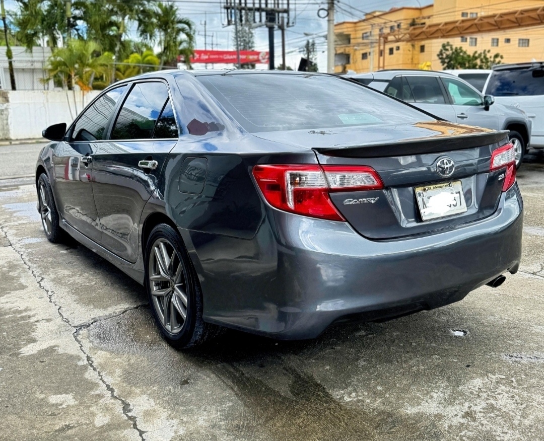 carros - 2012 Toyota Camry SE  3