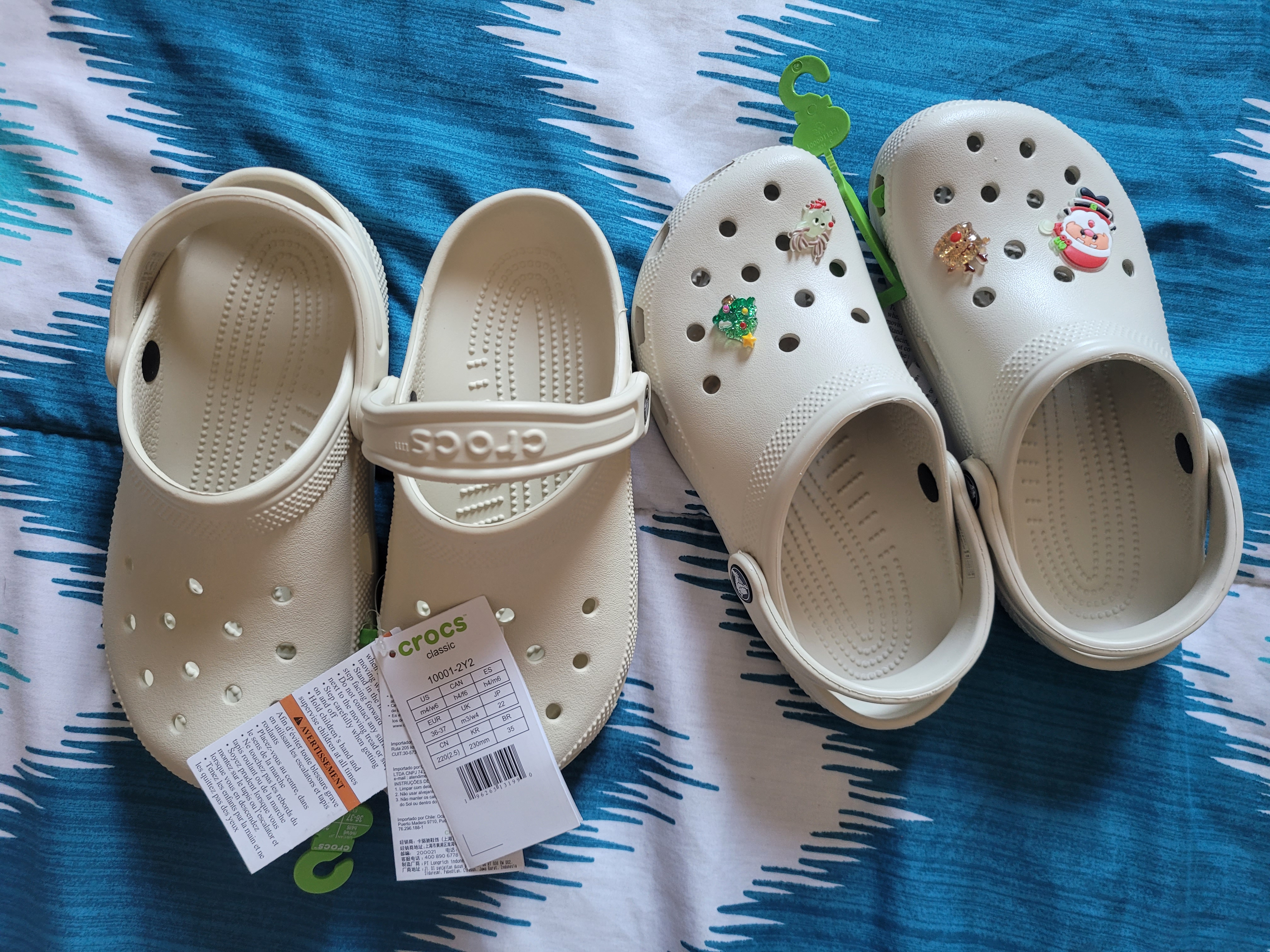 zapatos para mujer - VENDO CROCS ORIGIALES Y DIVERTIDOS PINES  4