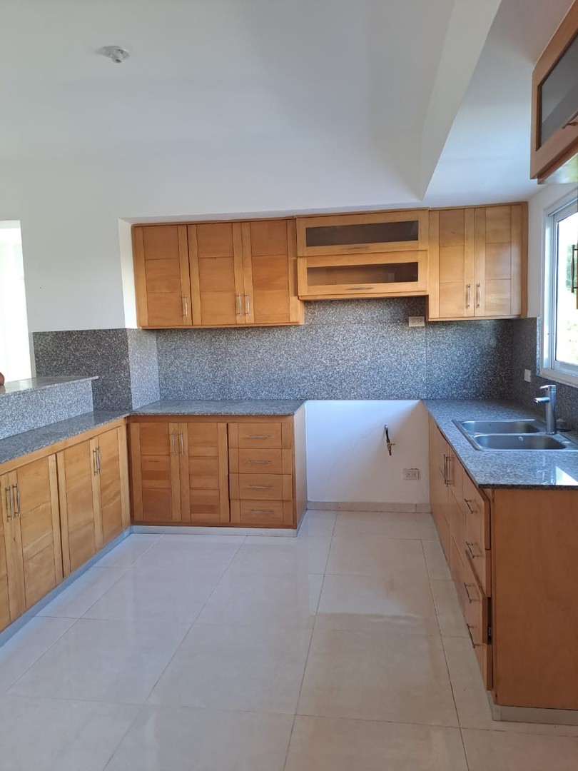 apartamentos -  Apto en El Vergel, Torre Labro, 3 habs., 180 Mts., A PASOS DE LA 27 DE FEBRERO  2