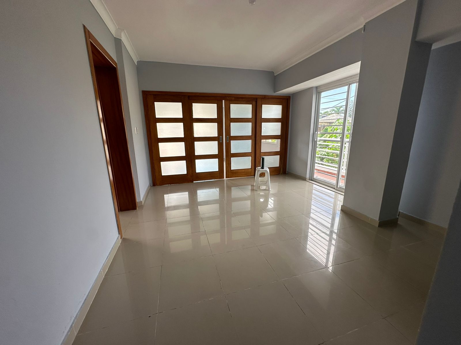 apartamentos - Excelente apartamento en Res. Italia Santo Domingo Este 